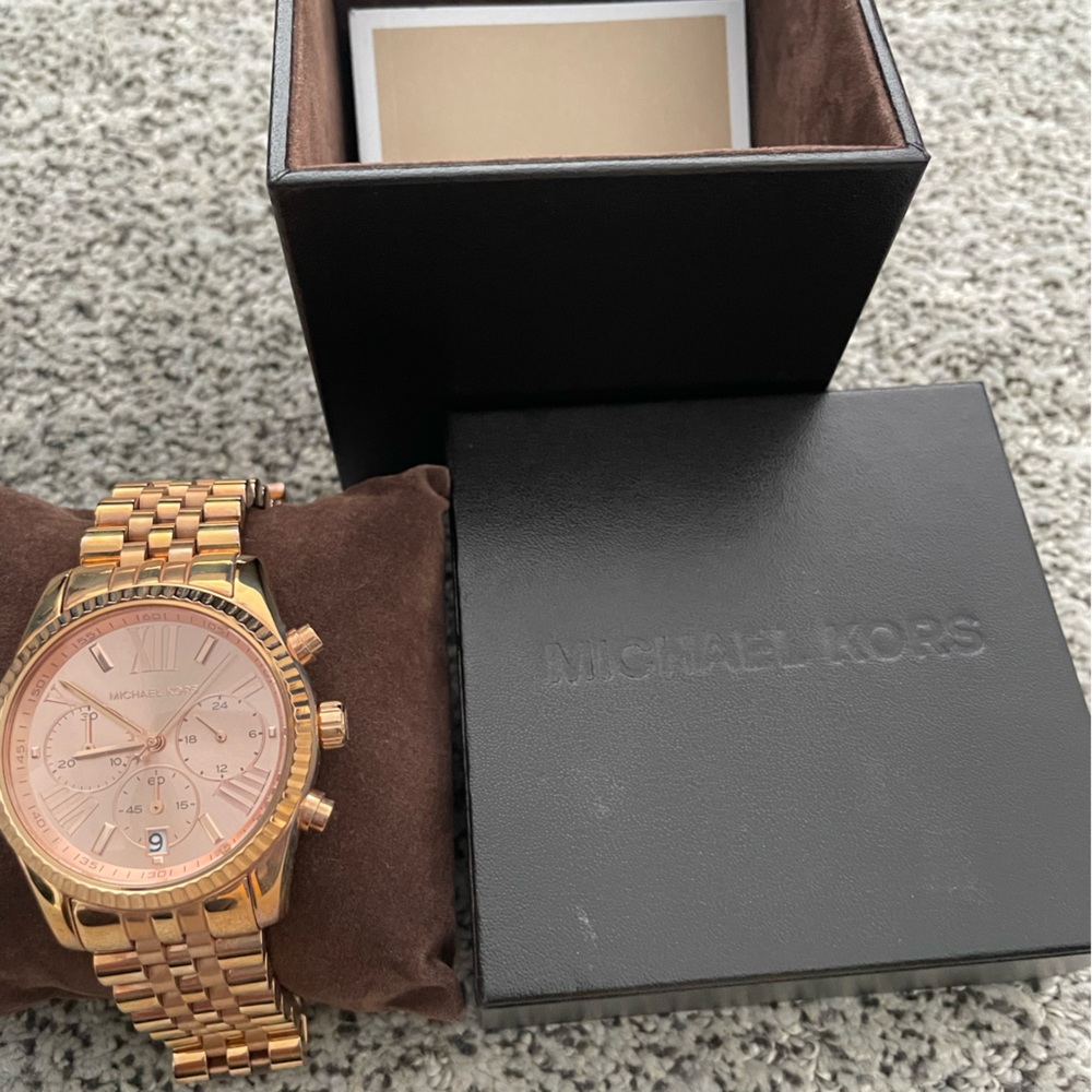 Rose Gold Michael Kors Watch MK5569